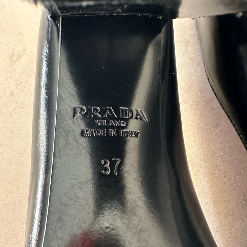 Prada Leather Shoes Black Size 37.  One scratch is shown on the last picture. - Picture 7 of 11